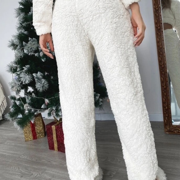 Jogger Elastic Waist Pants Off-White 5🌟rated Boutique favorite! Size Large - Picture 4 of 11